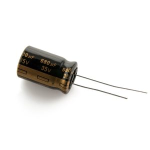Condensador electrolítico 680UF 35V